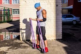 小有波折中曼联拿下直接晋级名额，加纳乔和梅努还舍得卖吗？