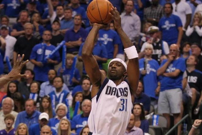 曼城却通过 曼城却通过